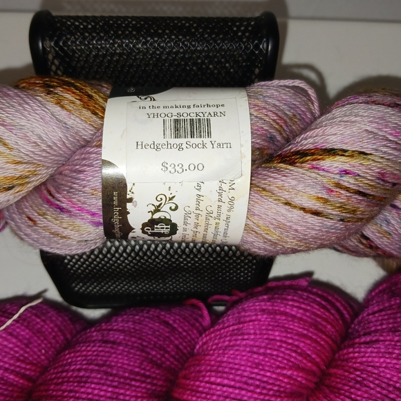 Sock Yarn Hedgehog Fibres, Copper Corgi - Picture 8 of 10